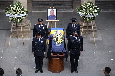 <strong>Realizan homenaje póstumo al policía Samuel Dávila Cárdenas</strong>