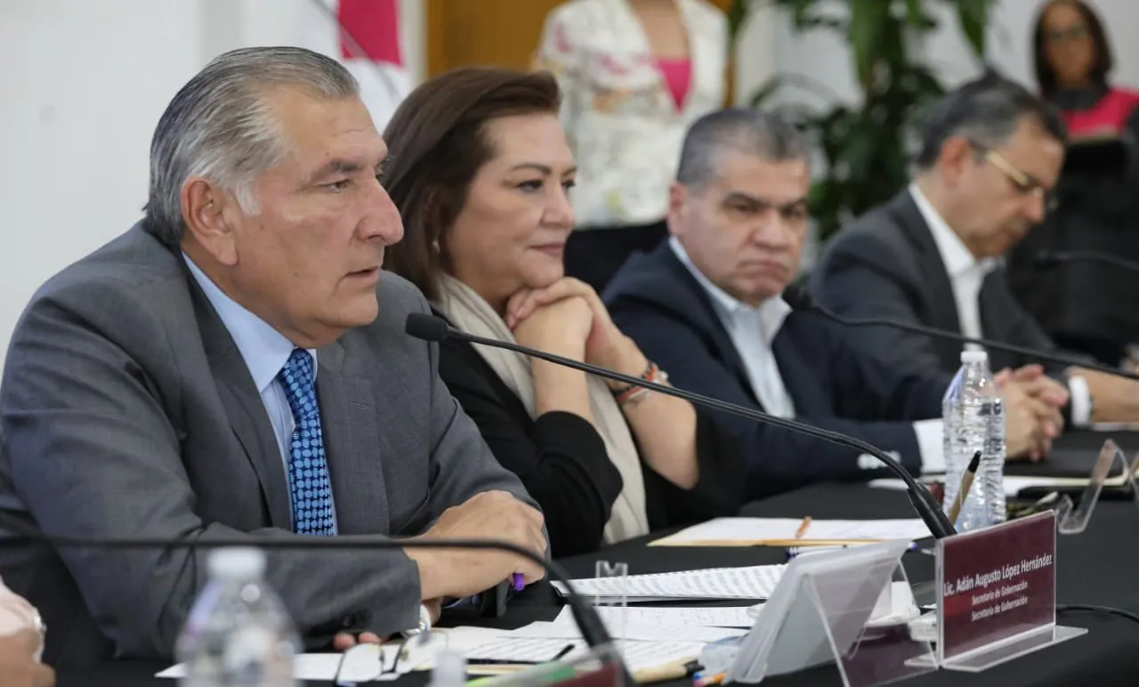 Adán Augusto López se reúne con nueva presidenta y consejeros del INE