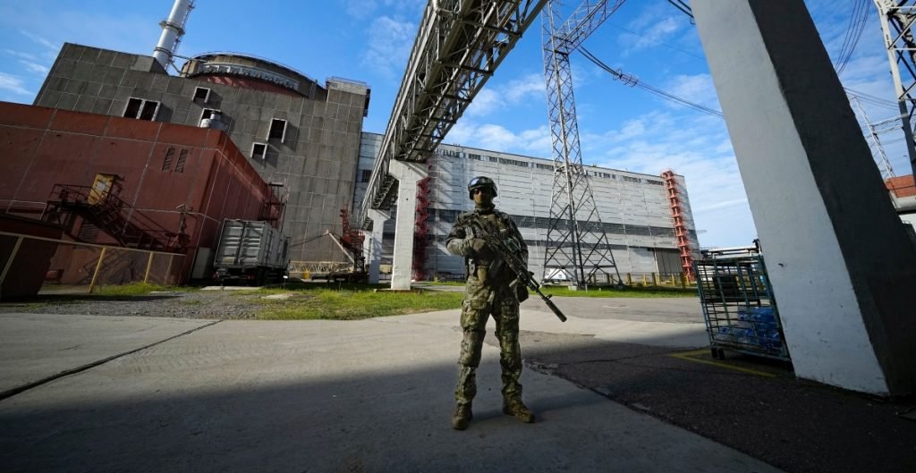 Ejército ruso despliega a reclutas que cumplen su servicio militar en la frontera con Ucrania