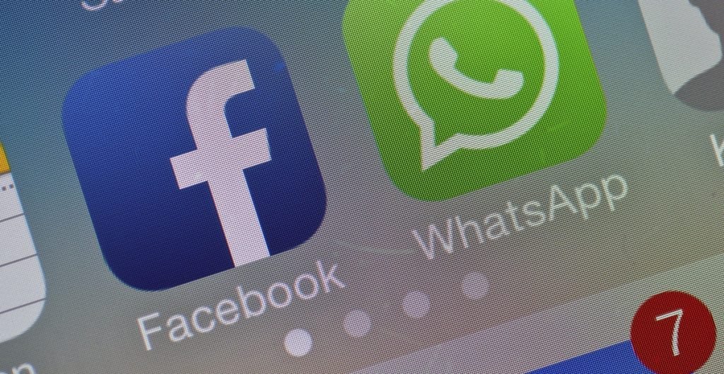 Canadá aprueba ley que obliga a Facebook y Google a pagar a los medios por incluir sus contenidos