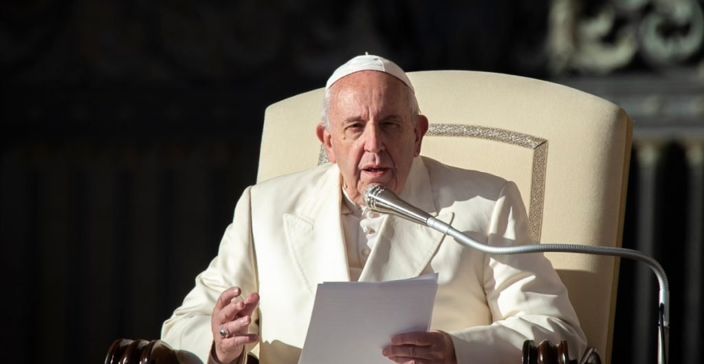 El papa Francisco llama a Rusia a restablecer el acuerdo para la exportación de grano desde Ucrania