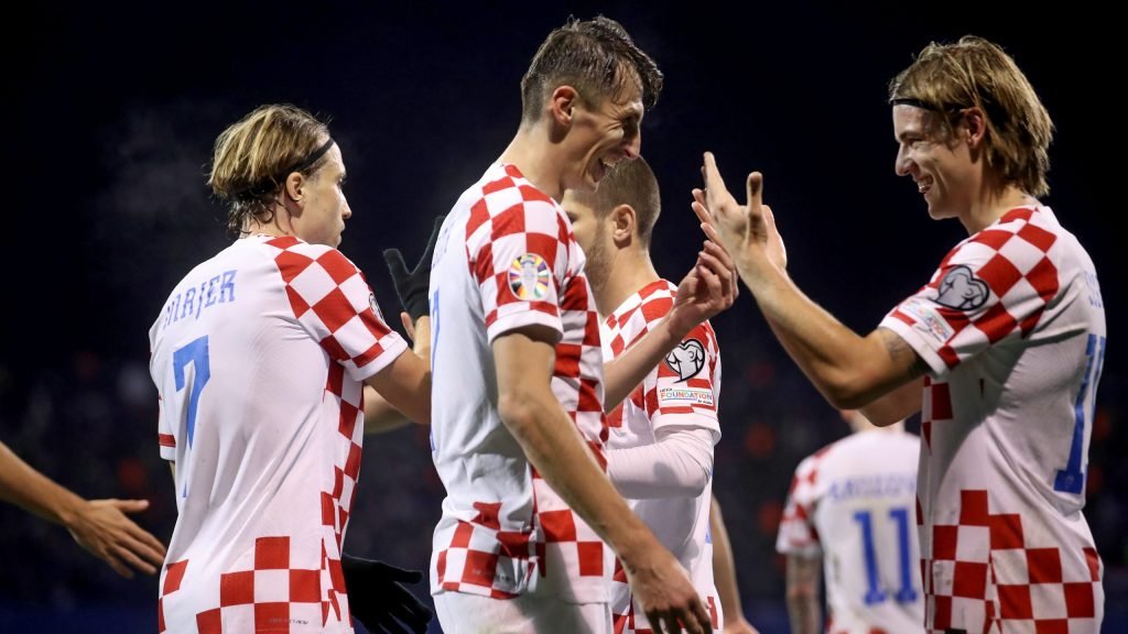 Croacia se convierte en la última clasificada directa a la Eurocopa de Alemania 2024