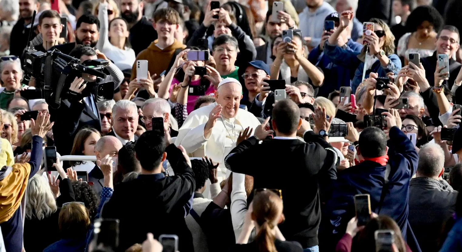 Papa Francisco vuelve a pedir la paz en Ucrania, Tierra Santa y Sudán
