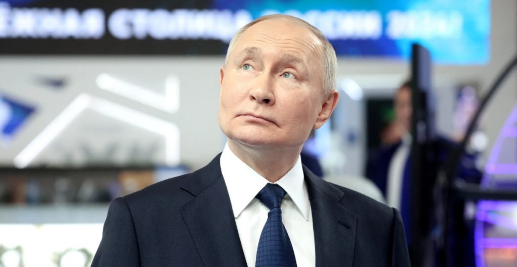 Putin formaliza su candidatura independiente para buscar la reelección en 2024