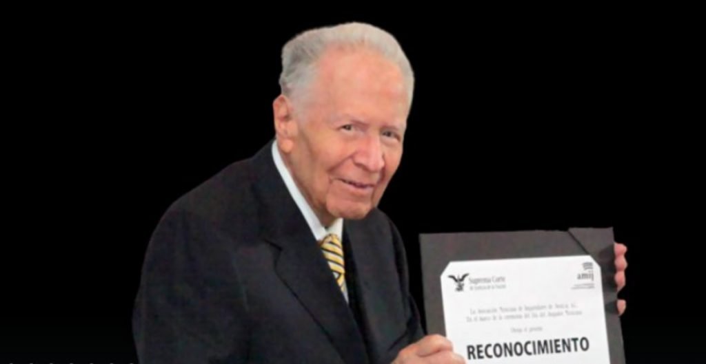 Fallece a los 105 años Agustín Téllez Cruces, ministro en retiro y exgobernador de Guanajuato
