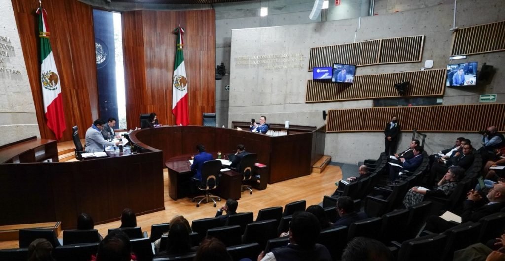 Precandidatos a la presidencia pueden participar en debates durante la intercampaña, señala el magistrado Rodríguez Mondragón