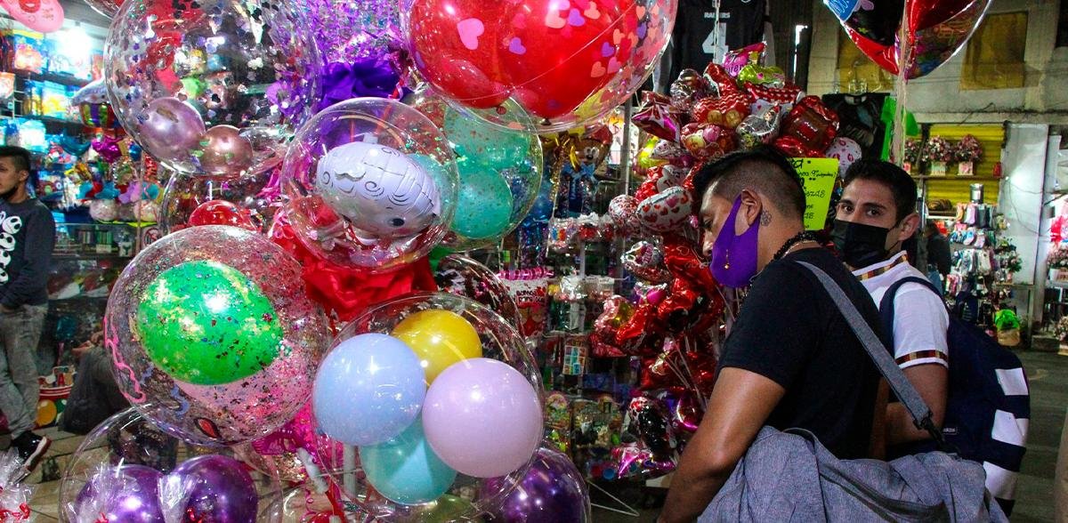 Prevén derrama económica de 2 mil 300 mdp por Día del Amor y la Amistad en Guadalajara