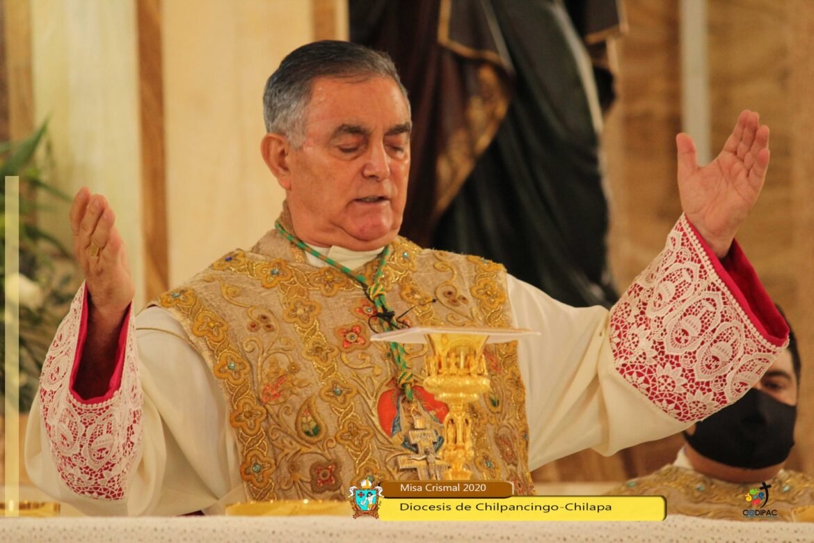 Desaparece el obispo Salvador Rangel