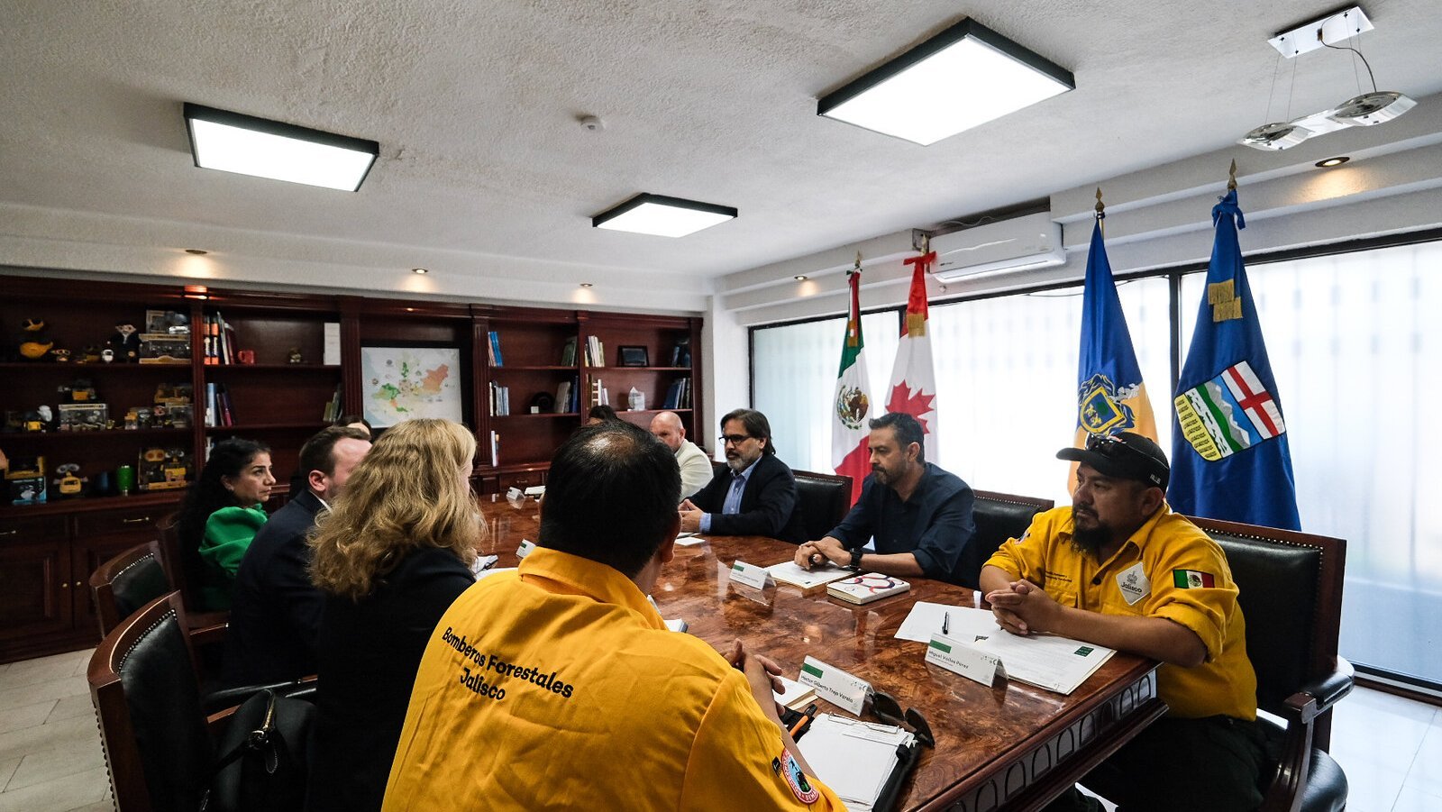 Refuerzan colaboración Jalisco y Canadá en materia de incendios forestales