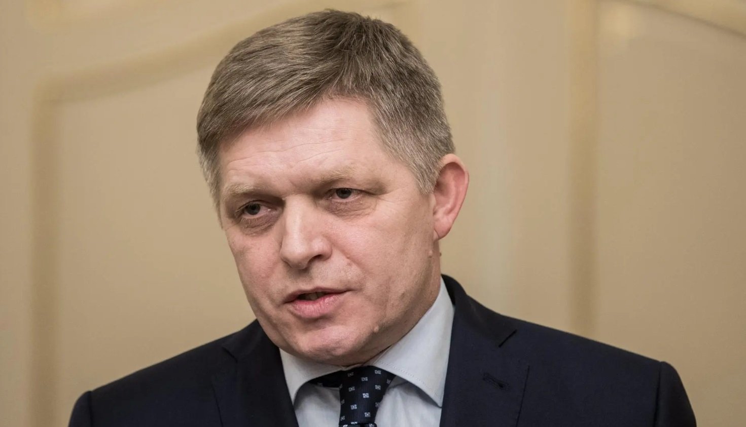 Mejora el estado de salud del primer ministro eslovaco tiroteado