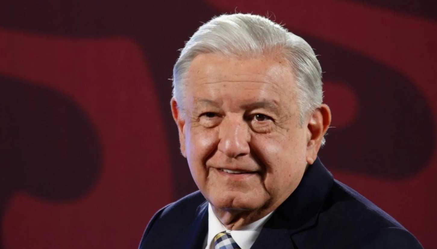 AMLO admite que se equivocó al extinguir Notimex