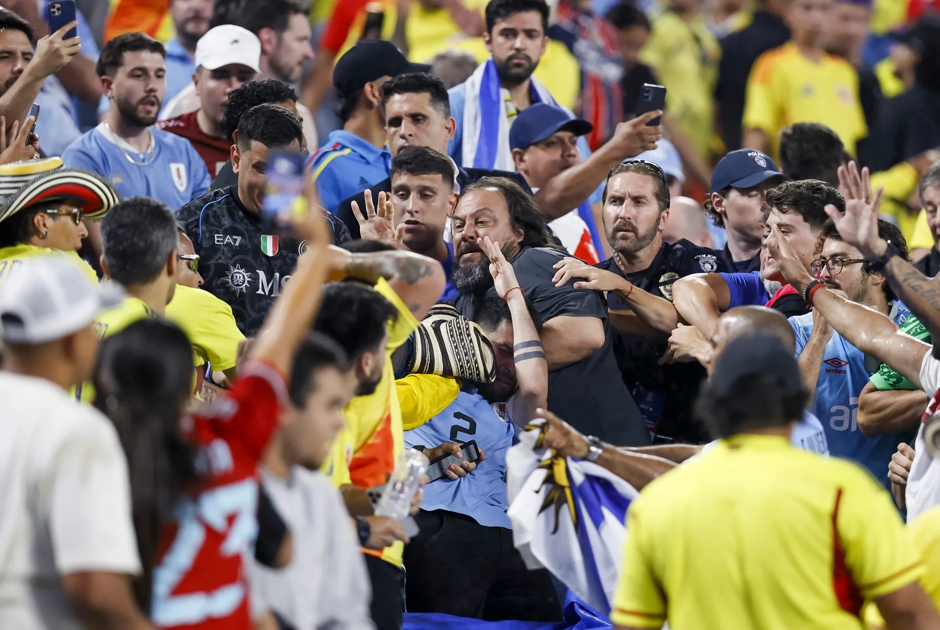 Conmebol abre expediente por riña tras semifinal Uruguay vs. Colombia