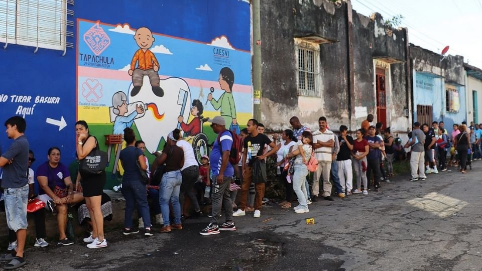 El paso de migrantes por México hacia EU se triplicó en el primer semestre; Venezuela es el principal expulsor