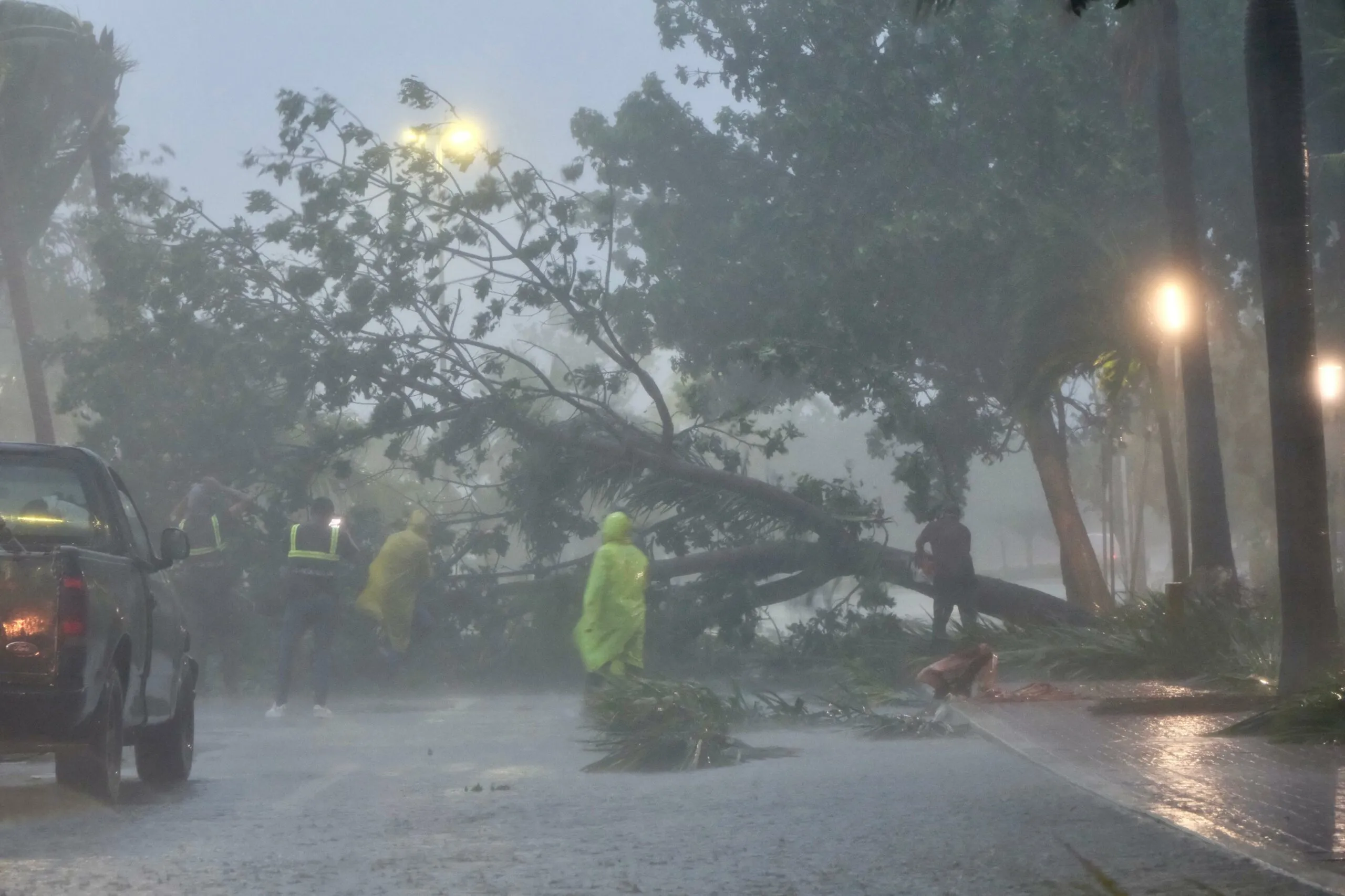 ‘Helene’ evoluciona a huracán de categoría I; Quintana Roo, bajo alerta