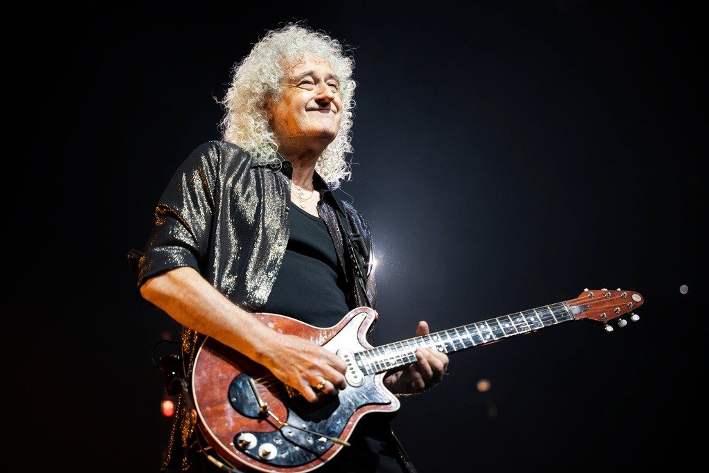 El guitarrista de Queen, Brian May, sufrió un derrame cerebral