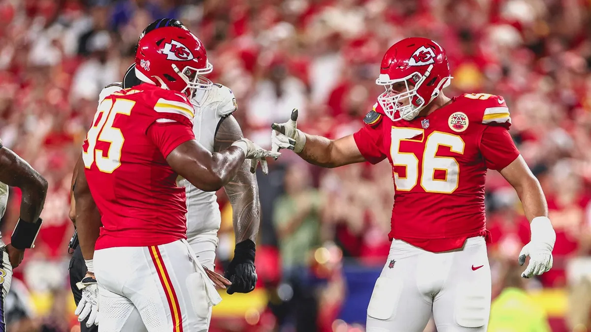 Dominio de Chiefs y Bills en inicio de NFL pronostica cerrada lucha en AFC