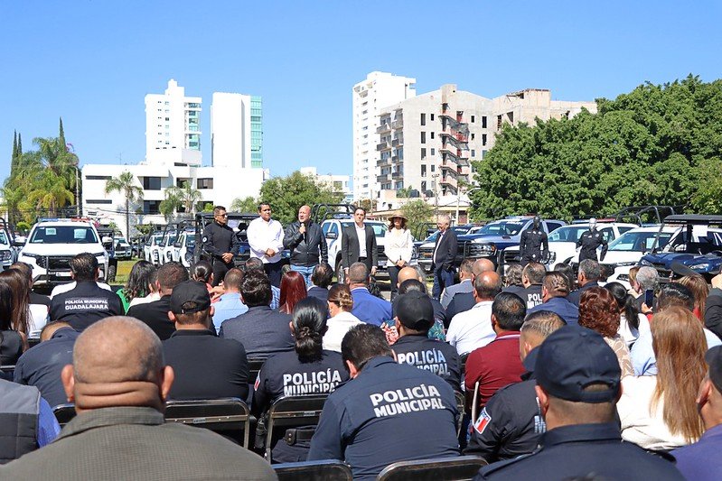 Recibe policía tapatía once unidades vehiculares del gobierno del estado