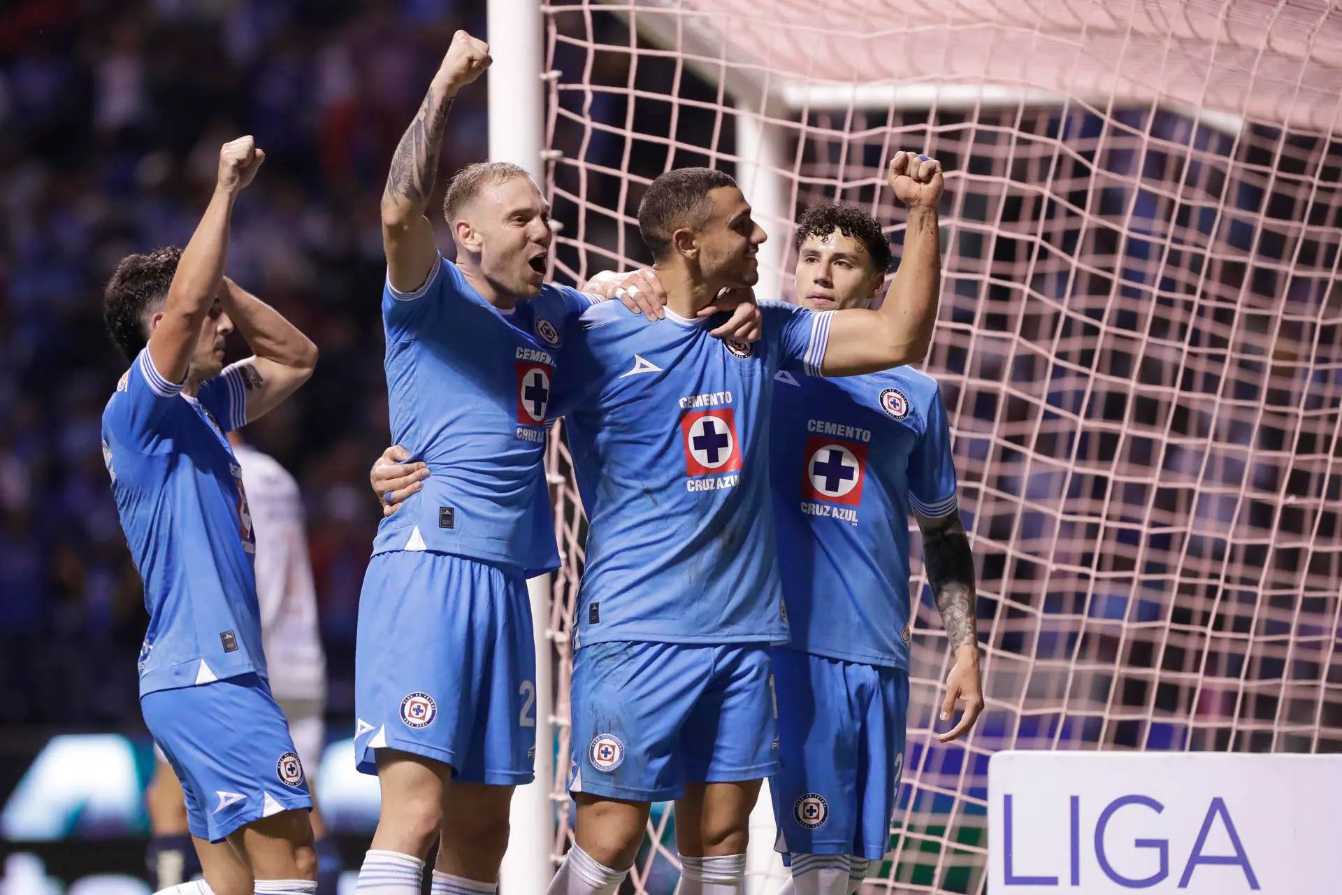 Cruz Azul lidera el Apertura 2024 tras 12 jornadas