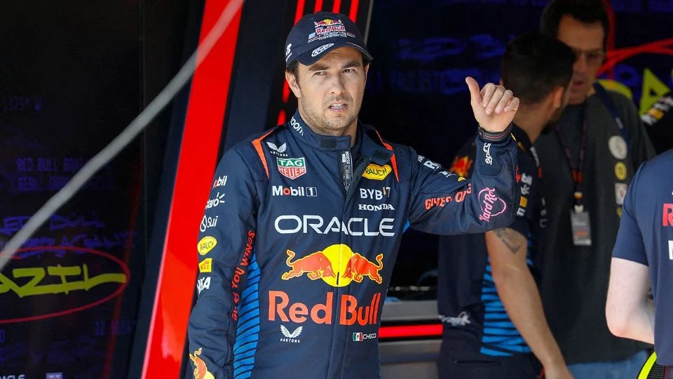 Reportan que Checo Pérez seguirá en Fórmula Uno en 2025: Nuevos patrocinadores asegurarían su lugar en Red Bull